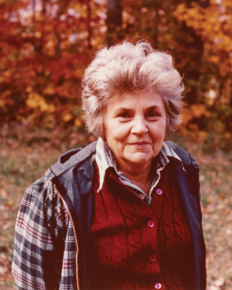 Color photo of Elizabeth Bishop