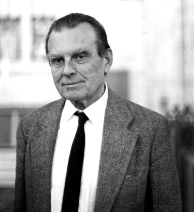 Headshot of Czesław Miłosz