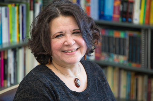 Headshot of poet Brenda Cárdenas